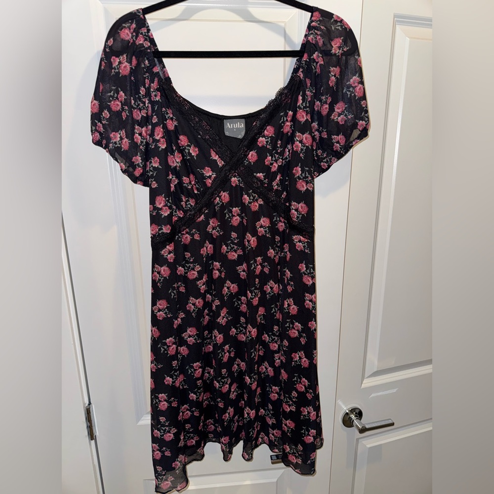 ARULA Black Dress with Rose Print size X